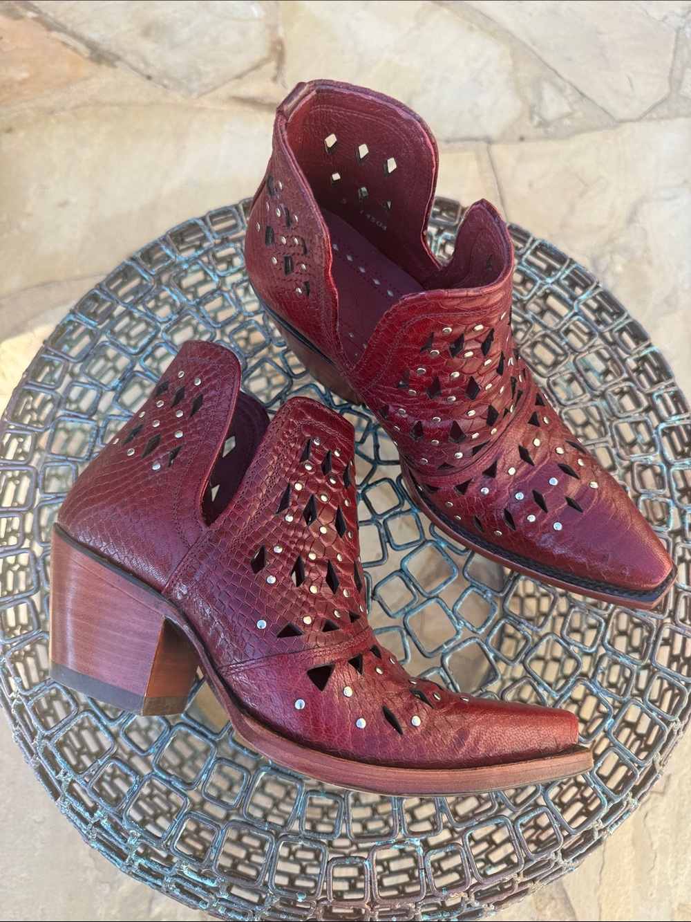 ARIAT Dixon Studded Western Boot